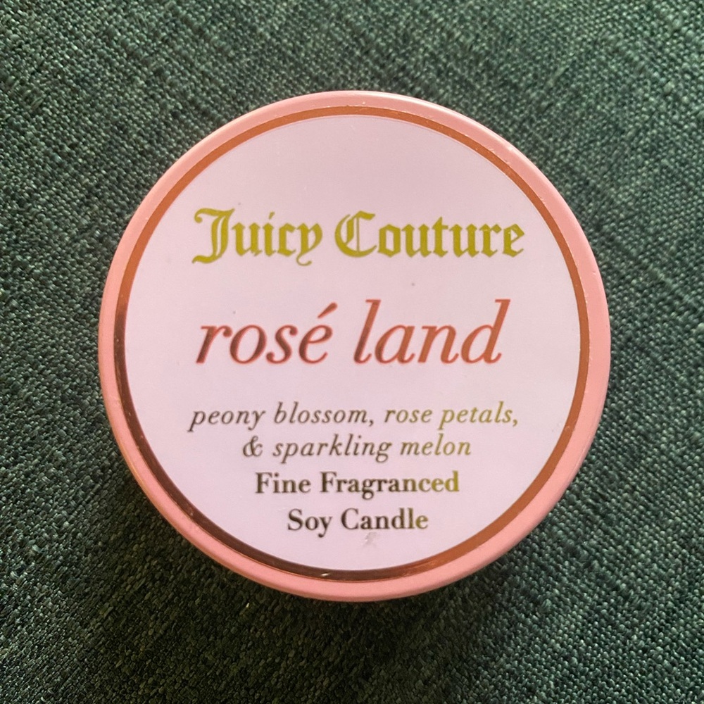 New Juicy Couture Rosé Land Pink Soy Candle